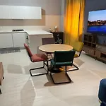 Luxro بيت للعطل *